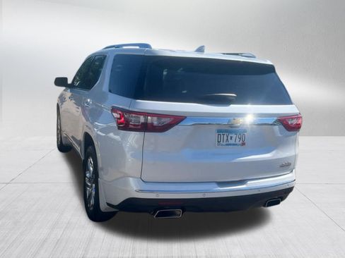 Used 2019 Chevrolet Traverse High Country w/ LPO, Floor Liner Package AWD/4WD image 5