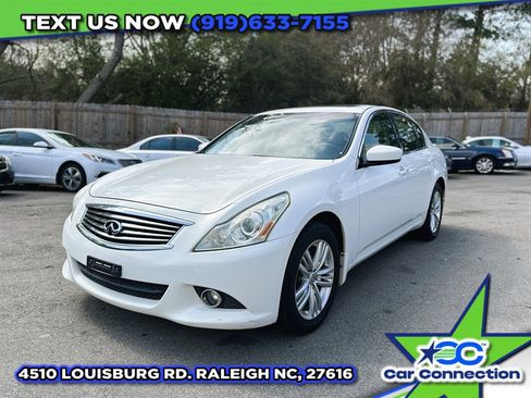 Used 2009 INFINITI G37 x w/ Premium Pkg image 4