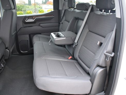 New 2026 GMC Sierra 1500 Elevation image 26