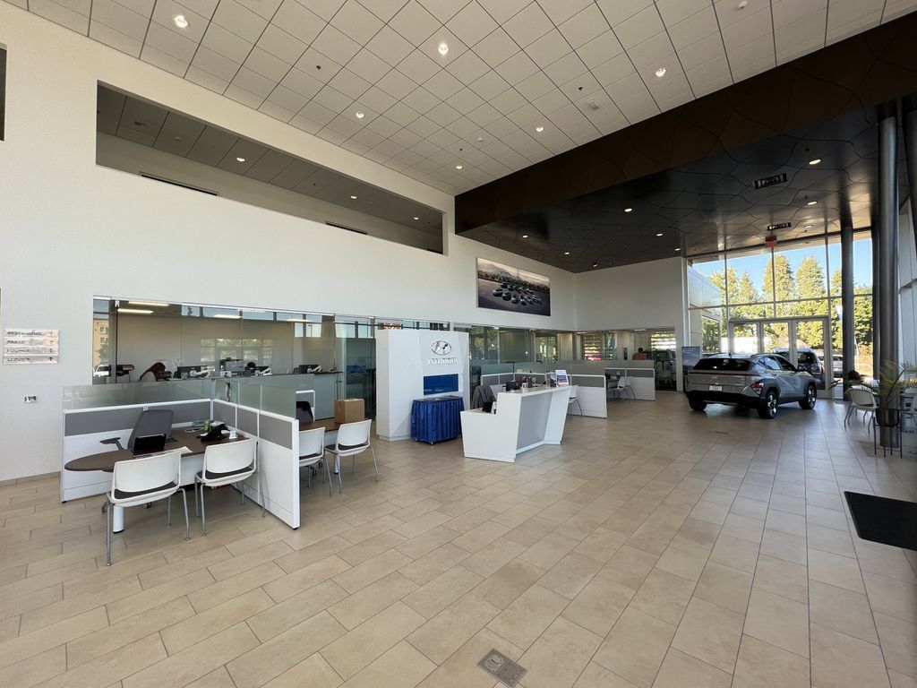 Used 2023 Hyundai Kona SE w/ Cargo Package AWD/4WD image 26