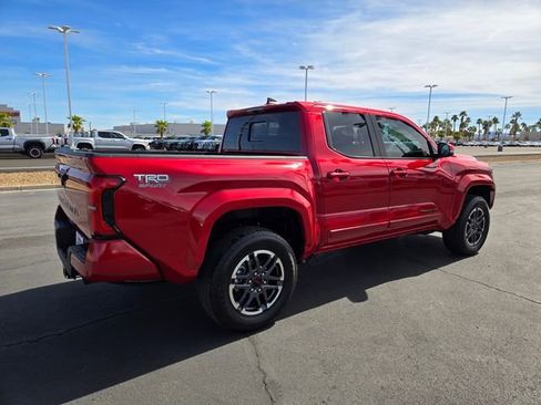 Certified 2025 Toyota Tacoma TRD Sport w/ TRD Sport Upgrade Package image 4