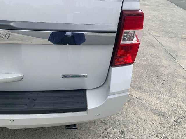 Used 2015 Ford Expedition Limited w/ Equipment Group 301A RWD image 6