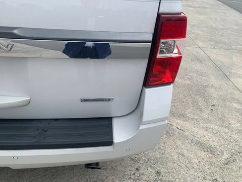 Used 2015 Ford Expedition Limited w/ Equipment Group 301A RWD image 6