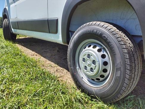 New 2024 RAM ProMaster 1500 w/ Cold Weather Group image 11