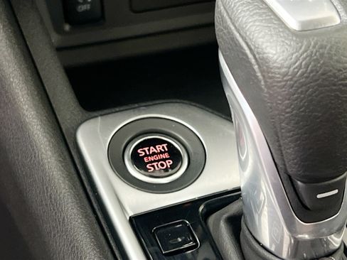 Used 2025 Nissan Sentra SV FWD image 16