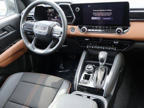 New 2026 GMC Canyon AT4 image 14