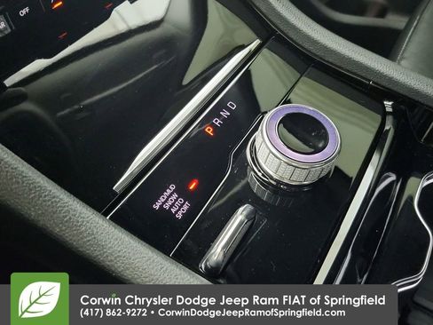 Certified 2023 Jeep Grand Cherokee Limited w/ Black Appearance Package image 29