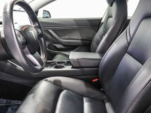 Used 2018 Tesla Model 3 Long Range RWD image 18