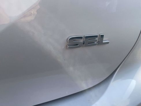 Used 2024 Mitsubishi Outlander SEL FWD image 5