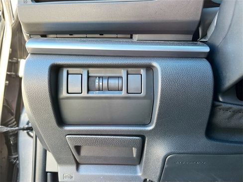 Used 2024 Subaru Impreza 2.0i Sport image 10