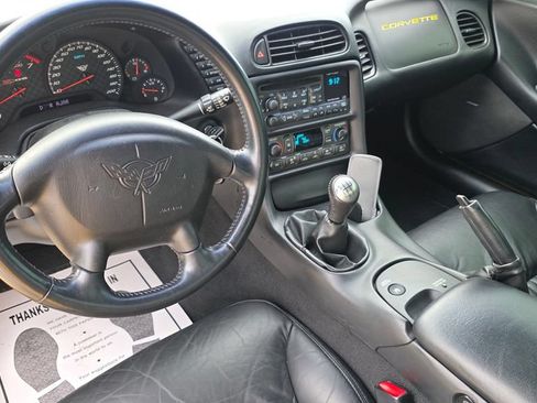 Used 2003 Chevrolet Corvette Z06 w/ Memory Package, 3 Drivers RWD image 20