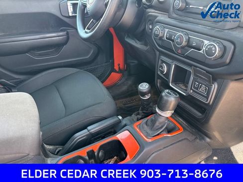 Used 2018 Jeep Wrangler Sport AWD/4WD image 23