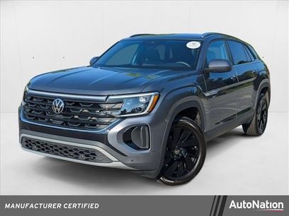 Certified 2025 Volkswagen Atlas Cross Sport SE w/ Panoramic Sunroof Package