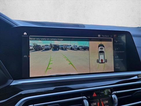 Used 2021 BMW X5 xDrive40i AWD/4WD image 14