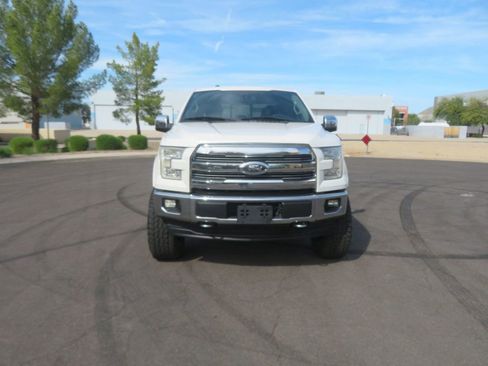 Used 2017 Ford F150 Lariat w/ Equipment Group 502A Luxury image 6