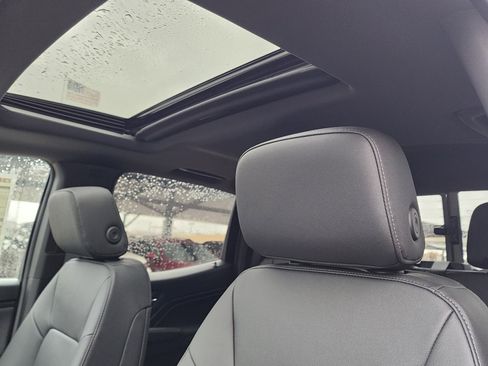 New 2026 GMC Canyon Elevation w/ Convenience Package image 16