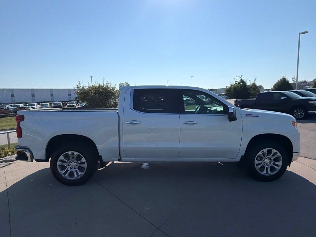 Used 2026 Chevrolet Silverado 1500 LTZ w/ Z71 Off-Road Package AWD/4WD image 21