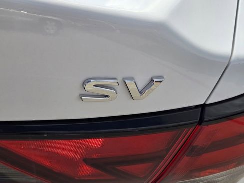 Used 2022 Nissan Sentra SV image 12