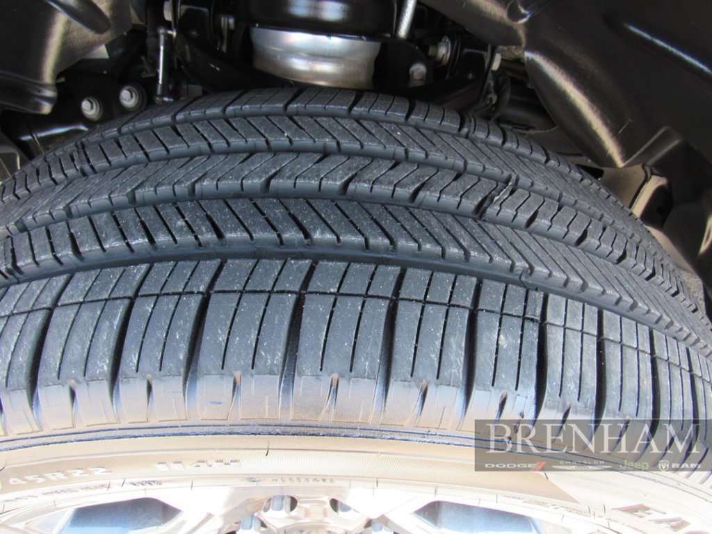 Used 2024 RAM 1500 Limited AWD/4WD image 11