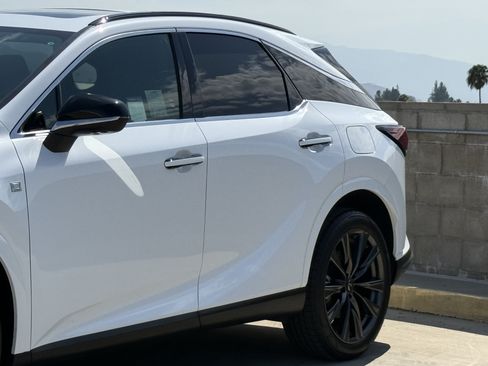 Certified 2025 Lexus RX 350 F Sport w/ Convenience Package FWD image 9