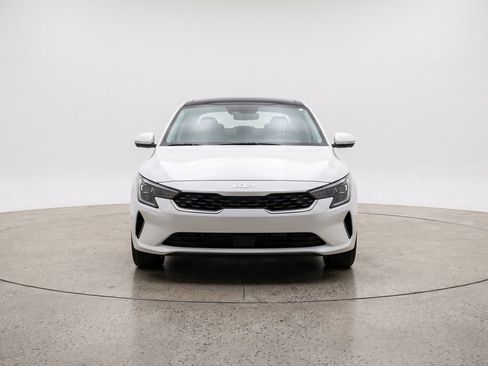 Used 2025 Kia K4 LXS image 2