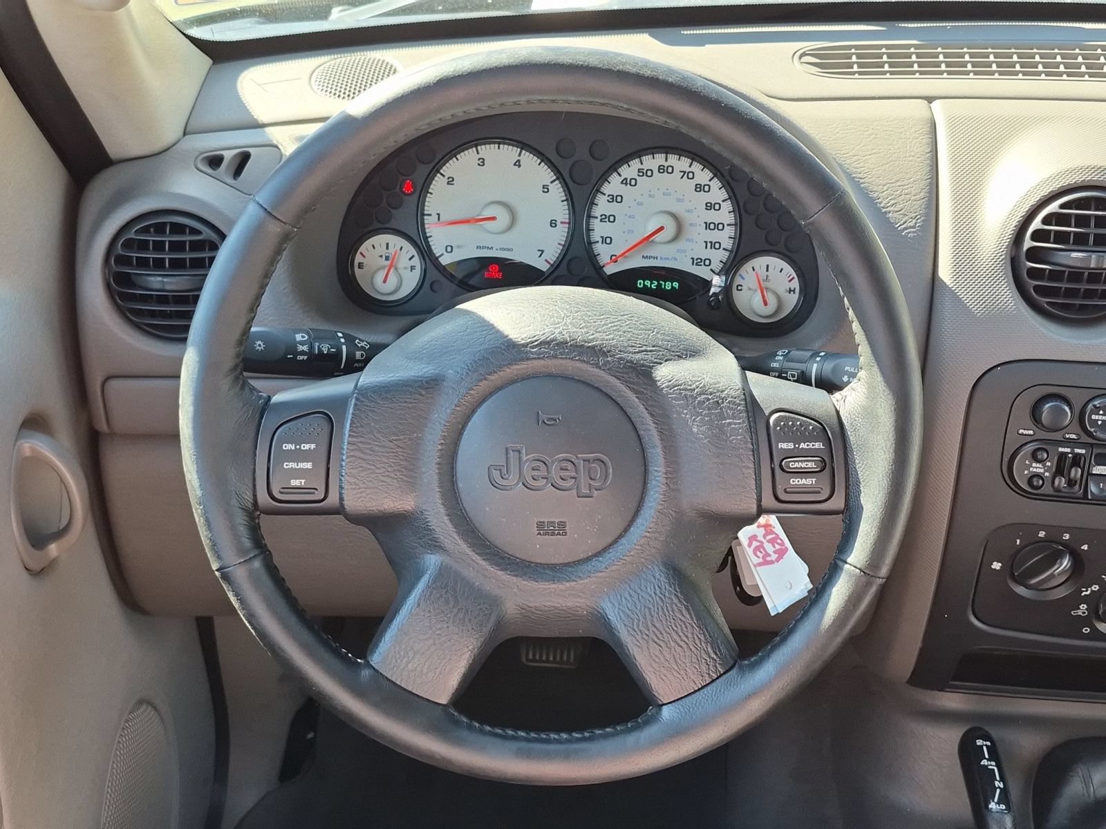 Used 2004 Jeep Liberty Sport w/ PWR Convenience Group AWD/4WD image 17
