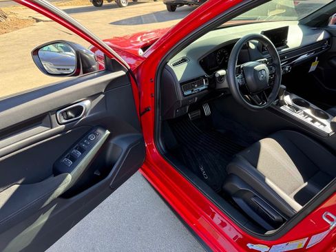Used 2026 Honda Civic Sport image 13