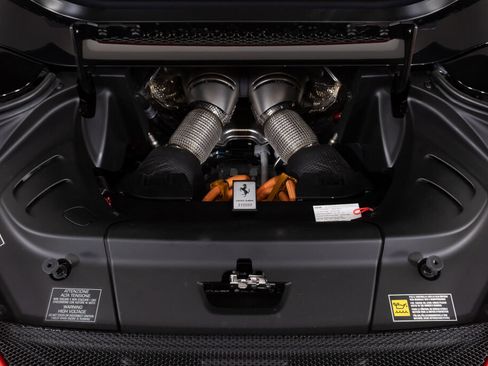Used 2025 Ferrari 296 GTS RWD image 20