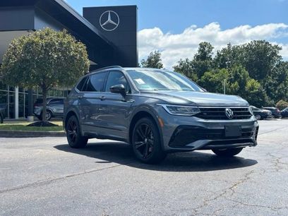 Used 2023 Volkswagen Tiguan SE R-Line