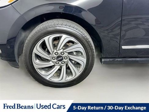 Used 2023 Lincoln Navigator L Reserve AWD/4WD image 35