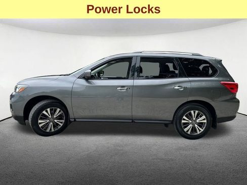 Used 2019 Nissan Pathfinder S AWD/4WD image 6
