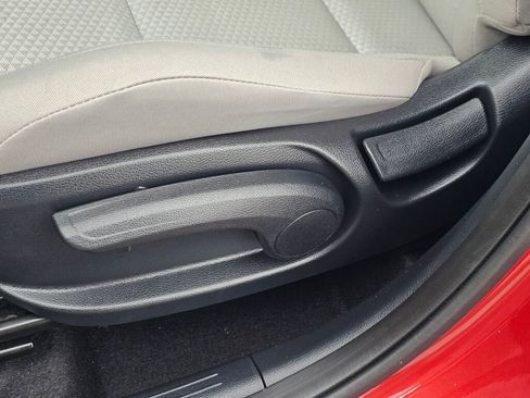 Used 2022 Kia Soul LX w/ Technology Package FWD image 31