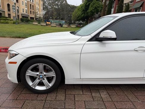 Used 2014 BMW 320i Sedan RWD image 29