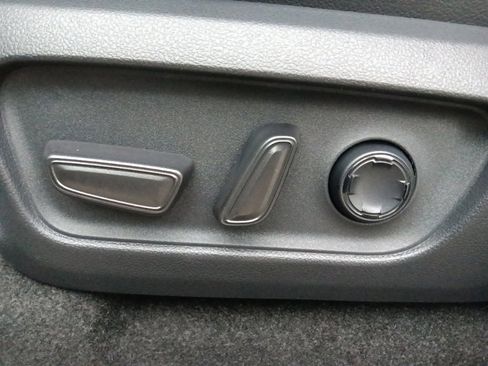 New 2025 Toyota 4Runner TRD Off-Road Premium image 15