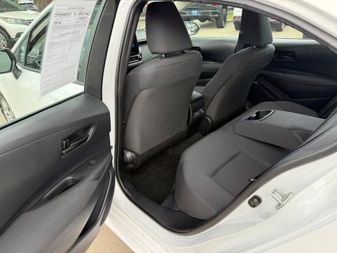 Used 2023 Toyota Corolla LE FWD image 13