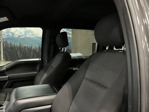 Used 2020 Ford F150 XLT w/ Equipment Group 301A Mid AWD/4WD image 17