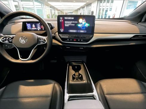 Used 2023 Volkswagen ID.4 S image 15