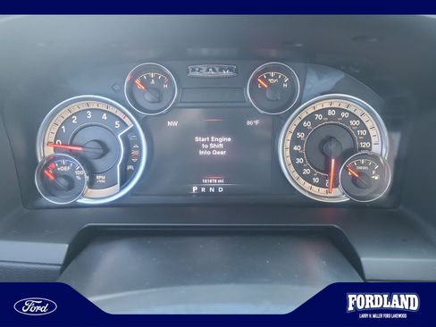 Used 2014 RAM 1500 Laramie AWD/4WD image 11