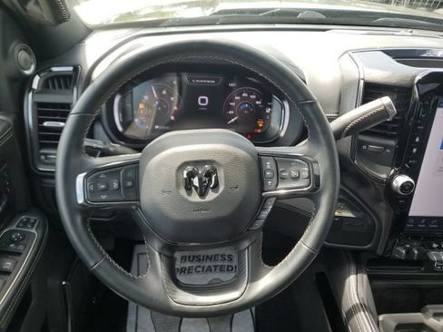 Used 2024 RAM 2500 Limited AWD/4WD image 19