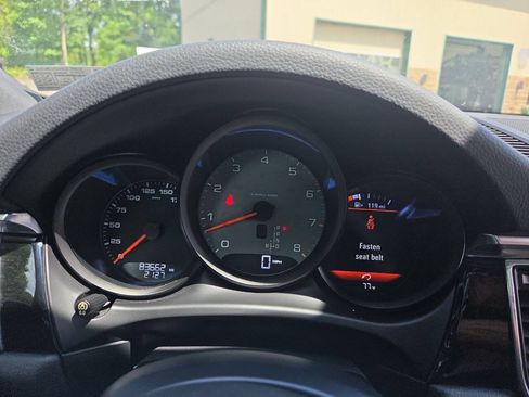 Used 2018 Porsche Macan S AWD/4WD image 33