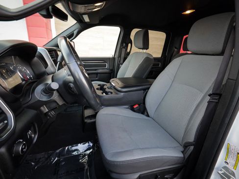 Used 2024 RAM 3500 Big Horn image 13