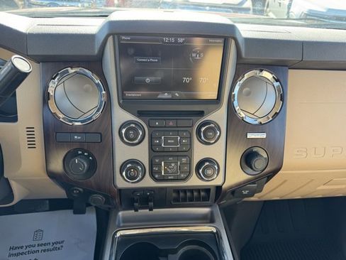 Used 2015 Ford F250 Lariat w/ Chrome Package image 27