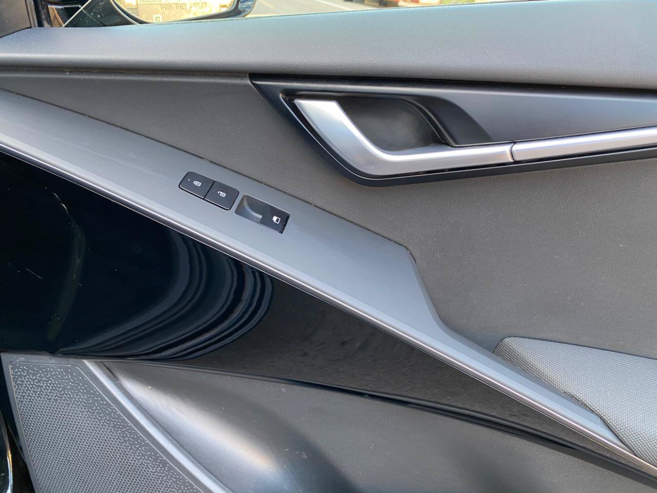 Used 2023 Kia Niro Wind FWD image 49