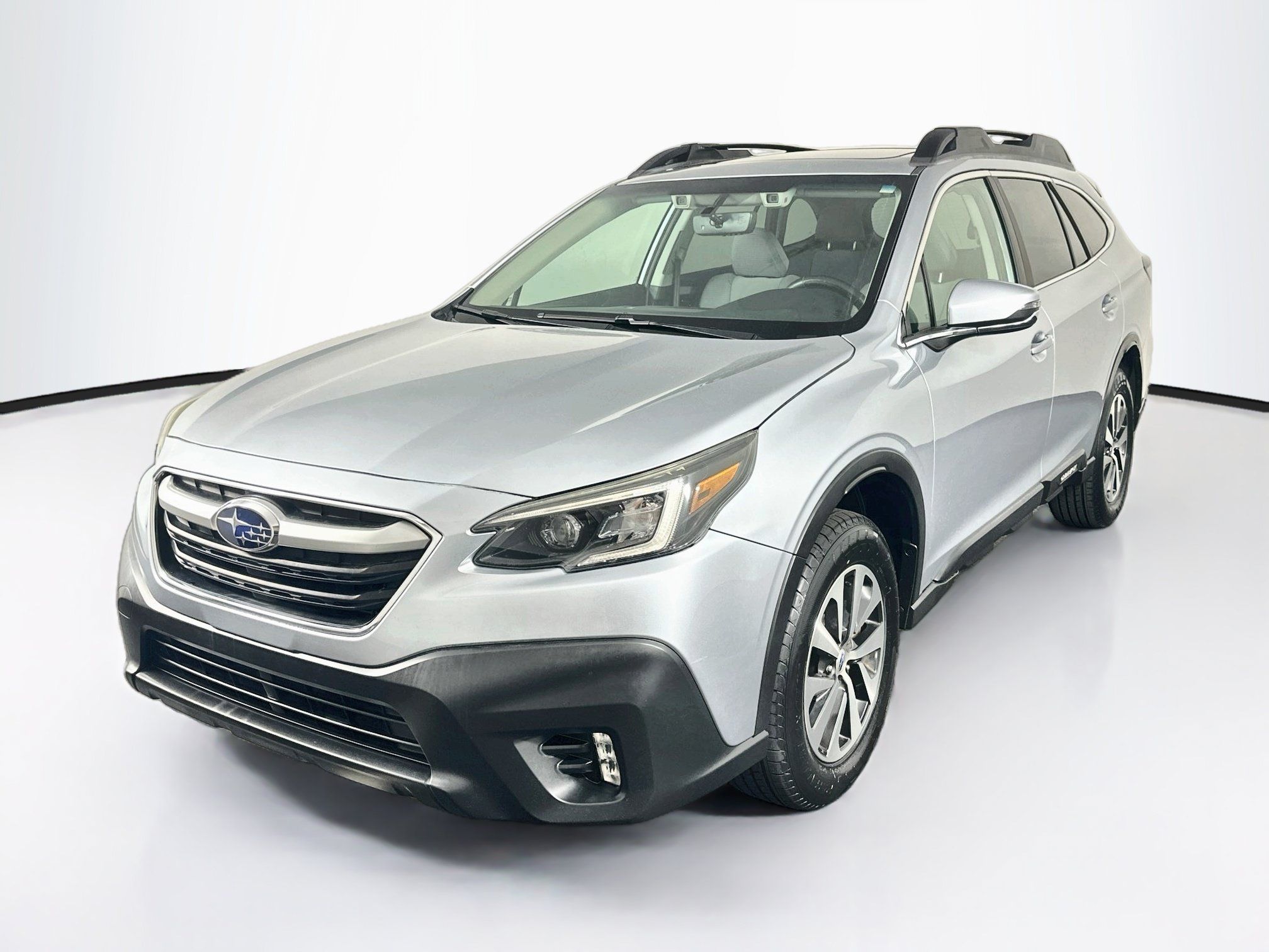 Used 2022 Subaru Outback Premium AWD/4WD image 3
