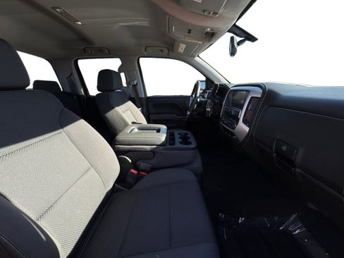 Used 2018 GMC Sierra 1500 SLE w/ SLE Value Package image 17