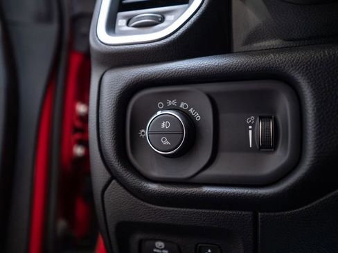 Used 2021 RAM 1500 Big Horn AWD/4WD image 21
