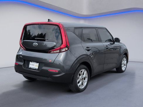 Used 2020 Kia Soul S FWD image 3
