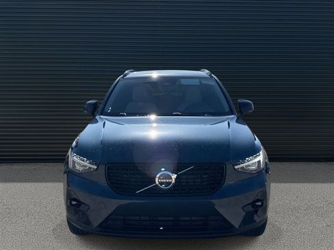 New 2026 Volvo XC40 B5 Ultra w/ Climate Package image 2