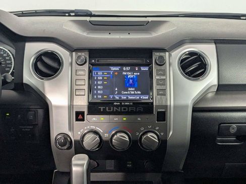 Used 2016 Toyota Tundra SR5 AWD/4WD image 37