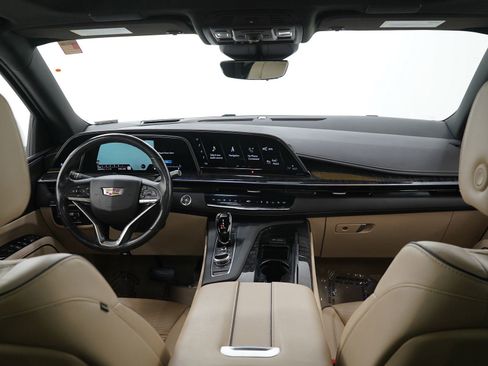 Used 2021 Cadillac Escalade ESV Premium Luxury image 15